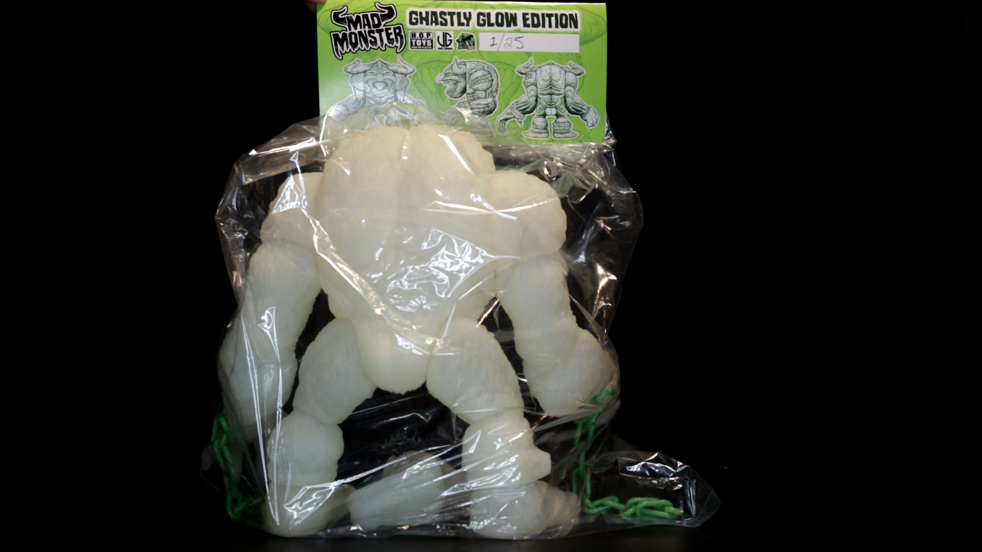 Exclusive Ghastly Glow 10" Mad Monster Soft Vinyl Figure image 13